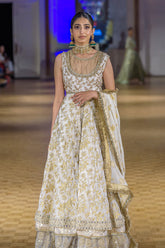 WHITE AND GOLD DRESS